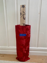 Load image into Gallery viewer, Winebag Christmas no 2
